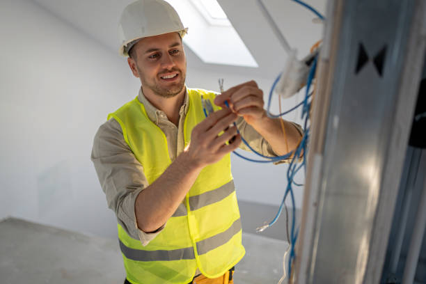 Best Licensed Electrician  in Genoa City, WI